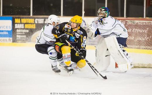 Photo hockey  -  - Sur le bon chemin