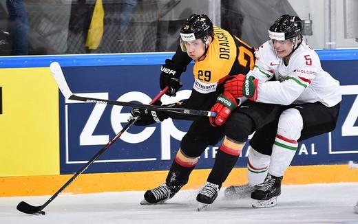 Photo hockey Championnats du monde -  : Allemagne (GER) vs Hongrie (HUN) - Les Allemands prennent le quart