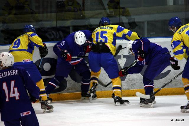 Photo hockey Championnats du monde -  : France U20 vs Ukraine (UKR) - Souffrir pour vaincre