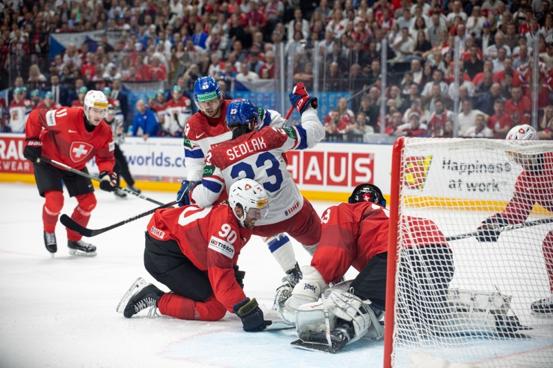 Photo hockey Championnats du monde -  : Suisse (SUI) vs Rpublique Tchque (CZE) - Les htes fusills