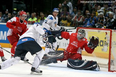 Photo hockey Championnats du monde - Championnats du monde - Hockey Mondial 10 : Ca passe au rouge