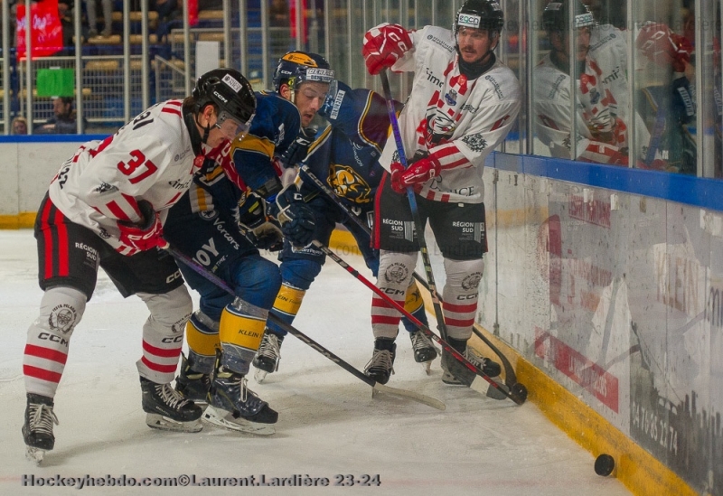 Photo hockey Coupe de France - Coupe de France - 1/16 de Finale : Villard-de-Lans vs Nice - Les Ours pas loin de l