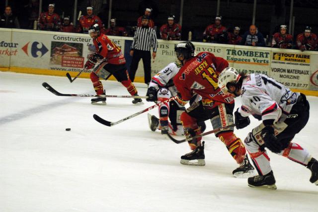 Photo hockey Coupe de France - Coupe de France : 1/8me de finale : Morzine-Avoriaz vs Epinal  - Un festival offensif