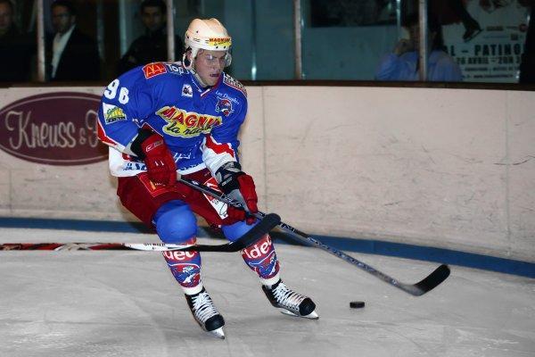 Photo hockey Coupe de la Ligue ARCHIVES - CDL 1/8 - 3me journe : Epinal  vs Neuilly/Marne - Sur un air de D1...