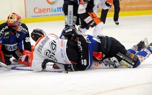 Photo hockey Coupe de la Ligue ARCHIVES - CDL 1/8 - 4me journe : Caen  vs Tours  - Tours passe les Drakkars