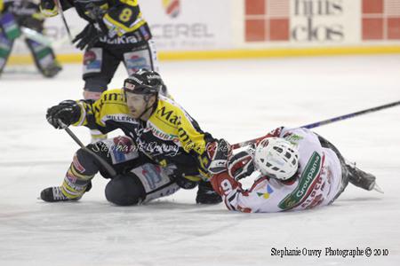 Photo hockey Coupe de la Ligue ARCHIVES - Coupe de la Ligue : 1/2 retour : Rouen vs Brianon  - CDL : Pour Brianon la finale