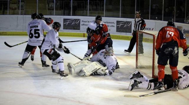 Photo hockey Coupe de la Ligue ARCHIVES - Coupe de la Ligue : 1/8 me, 1re journe : Angers  vs Brest  - Les Ducs sabordent Brest