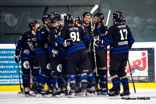 Photo hockey Division 1 -  : Nantes vs Brest  - Division 1: Match Amical Nantes affronte les Albatros