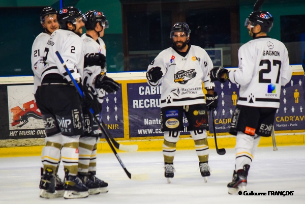 Photo hockey Division 1 -  : Nantes vs Brest  - Division 1: Match Amical Nantes affronte les Albatros