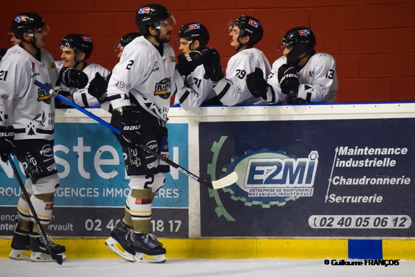 Photo hockey Division 1 -  : Nantes vs Brest  - Division 1: Match Amical Nantes affronte les Albatros