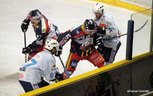 Photo hockey Division 1 - D1 : 11me journe : Nice vs Montpellier  - Les Aigles repartent