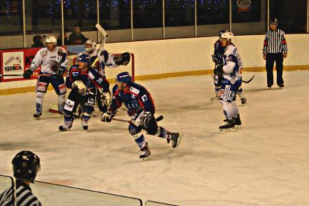 Photo hockey Division 1 - D1 : 14me journe : Brest  vs Reims - Les Phnix enflamment les Albatros.