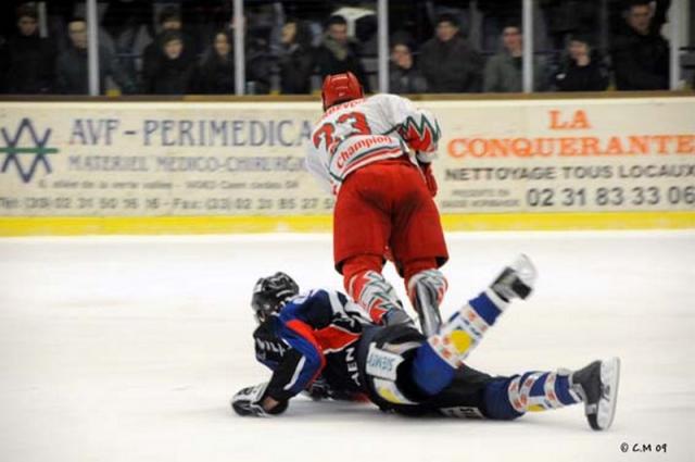 Photo hockey Division 1 - D1 - 16me journe : Caen  vs Courbevoie  - Article, photos et interviews