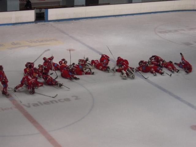 Photo hockey Division 1 - D1 : 17me journe : Valence vs Avignon - La belle pour les Lynx