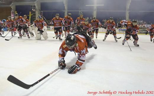 Photo hockey Division 1 - D1 : 19me journe : Mulhouse vs Courbevoie  - Mulhouse frappe fort