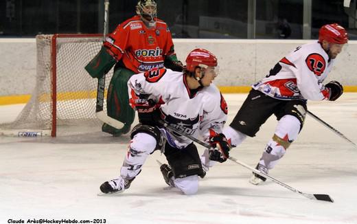 Photo hockey Division 1 - D1 : 21me journe : Mont-Blanc vs Neuilly/Marne - Neuilly au bout du suspense