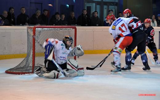 Photo hockey Division 1 - D1 : 26me journe : Neuilly/Marne vs Amnville - Neuilly valide son billet