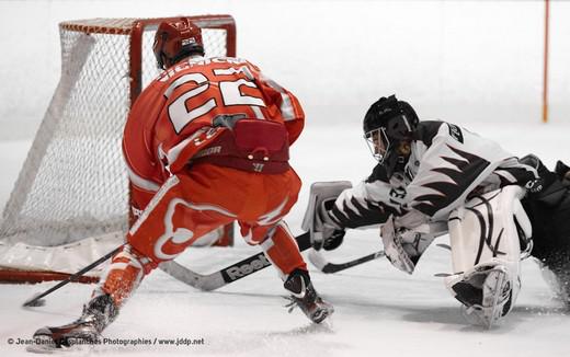 Photo hockey Division 1 - D1 : 6me journe : Valence vs Nice - Ca sent mauvais 