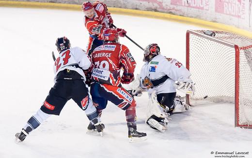 Photo hockey Division 1 - D1 playoff : finale, match 2 : Lyon vs Bordeaux - Lyon y est presque