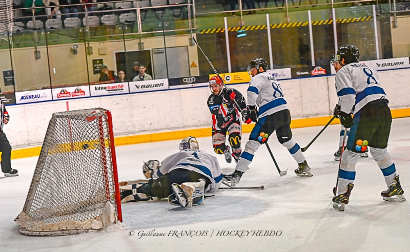 Photo hockey Division 1 - Division 1 - 1/4 de Finale - Match 3 : Cholet  vs Nantes - Cholet reprend l