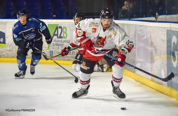 Photo hockey Division 1 - Division 1 : 10me journe : Nantes vs Brianon  - Nantes renoue enfin avec la victoire  domicile