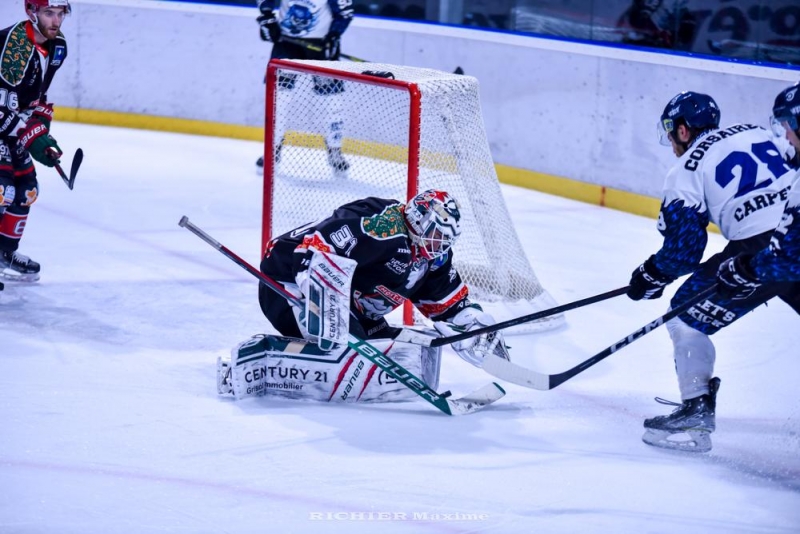 Photo hockey Division 1 - Division 1 : 11me journe : Mont-Blanc vs Nantes - Le Pre-Nol passe dj pour les Ytis!