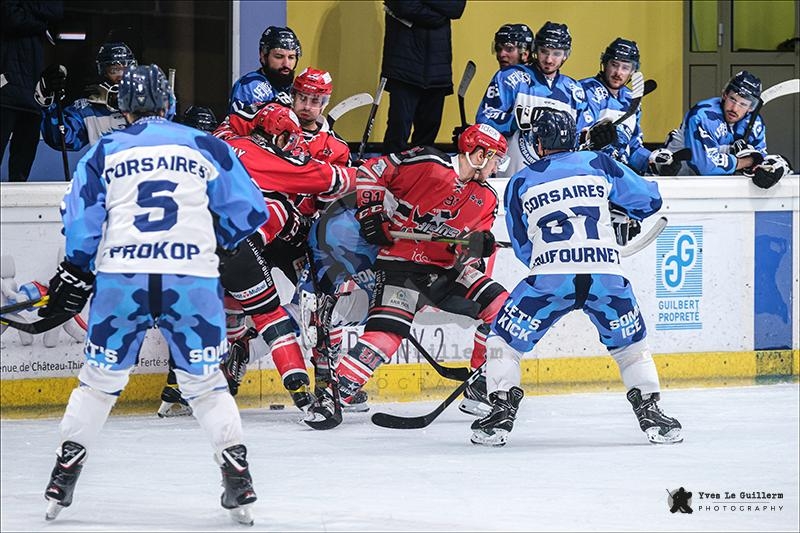 Photo hockey Division 1 - Division 1 : 11me journe : Neuilly/Marne vs Nantes - Neuilly choue malgr une sacre remonta da