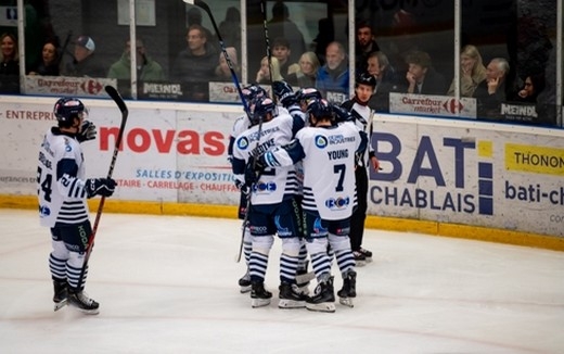 Photo hockey Division 1 - Division 1 : 12me journe : Morzine-Avoriaz vs Dunkerque - Les corsaires repartent avec le butin