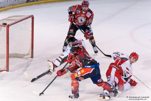 Photo hockey Division 1 - Division 1 : 13me journe : Lyon vs Courbevoie  - Lyon  reprend la tte.