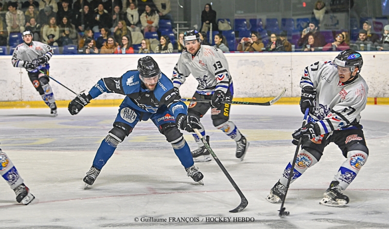 Photo hockey Division 1 - Division 1 : 13me journe : Nantes vs Courchevel-Mribel-Pralognan - Nantes remonte au classement.