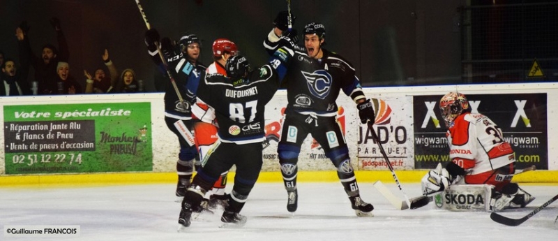 Photo hockey Division 1 - Division 1 : 18me journe : Nantes vs Cholet  - Nantes remporte le Derby de lOuest 