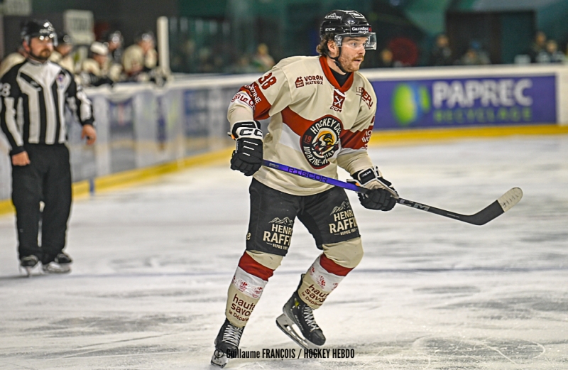 Photo hockey Division 1 - Division 1 : 18me journe : Nantes vs Morzine-Avoriaz - Victoire  larrach pour Nantes !