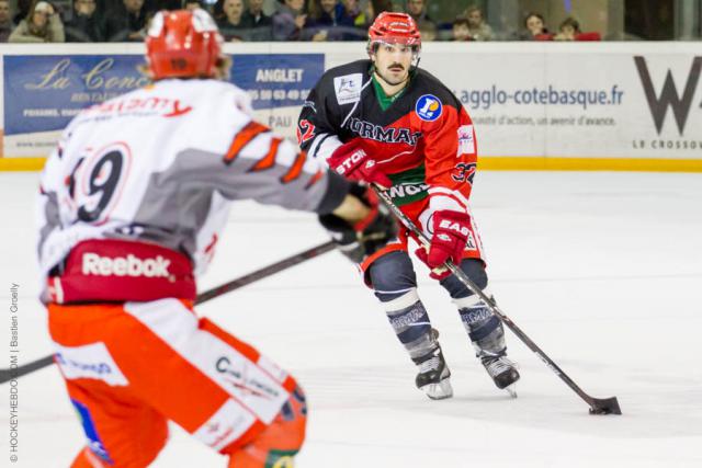 Photo hockey Division 1 - Division 1 : 19me journe : Anglet vs Cholet  - LHormadi dans le tempo pour 2014