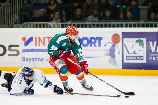 Photo hockey Division 1 - Division 1 : 19me journe : Anglet vs Nantes - D1 : Les Corsaires par le fond