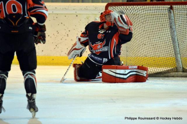 Photo hockey Division 1 - Division 1 : 19me journe : Neuilly/Marne vs La Roche-sur-Yon - Les Bisons tombent sur un os