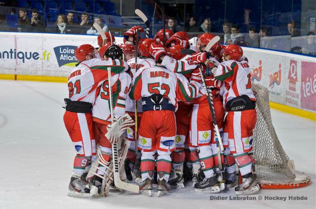 Photo hockey Division 1 - Division 1 : 20me journe : Nantes vs Courbevoie  - Un match de gardiens !