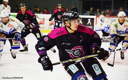 Photo hockey Division 1 - Division 1 : 20me journe : Nantes vs Courchevel-Mribel-Pralognan - Les Bouquetins sous lavalanche Nantaise