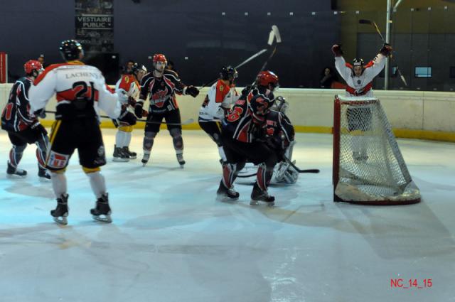 Photo hockey Division 1 - Division 1 : 20me journe : Neuilly/Marne vs Nice - La charge des Bisons