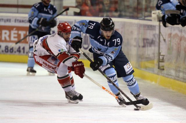 Photo hockey Division 1 - Division 1 : 20me journe : Tours  vs Anglet - Anglet oui, mais...