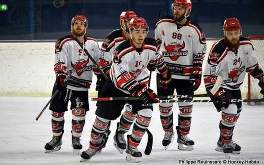 Photo hockey Division 1 - Division 1 : 21me journe : Clermont-Ferrand vs Neuilly/Marne - Clermont recolle puis tombe