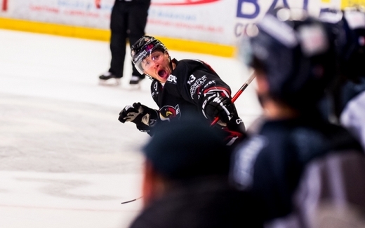 Photo hockey Division 1 - Division 1 : 21me journe : Morzine-Avoriaz vs Marseille - Troisime victoire de suite pour les Pingouins.