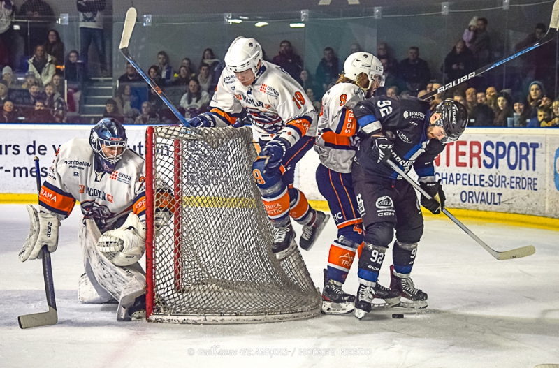 Photo hockey Division 1 - Division 1 : 21me journe : Nantes vs Montpellier  - Nantes lemporte, et reste dans la course aux playoffs