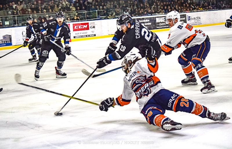 Photo hockey Division 1 - Division 1 : 21me journe : Nantes vs Montpellier  - Nantes lemporte, et reste dans la course aux playoffs