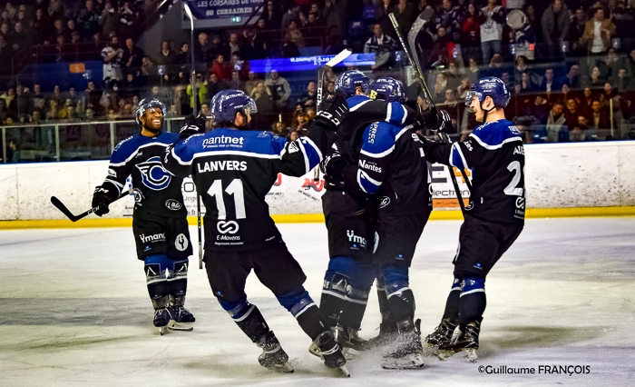 Photo hockey Division 1 - Division 1 : 22me journe : Nantes vs Clermont-Ferrand - Nantes assure lessentiel face  la lanterne rouge 