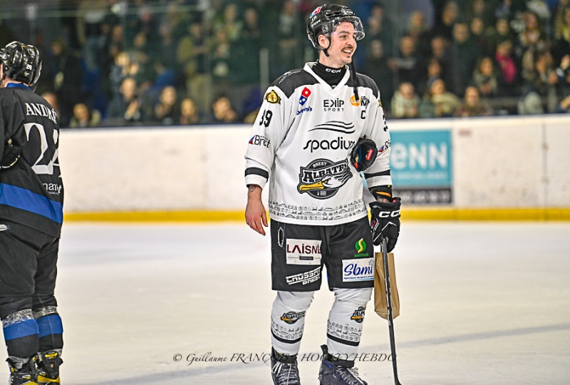 Photo hockey Division 1 - Division 1 : 24me journe : Nantes vs Brest  - Nantes en dmonstration face  Brest