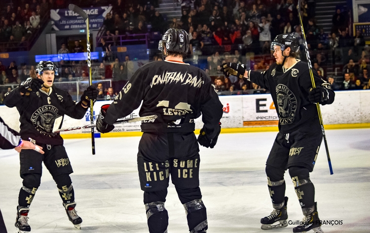 Photo hockey Division 1 - Division 1 : 24me journe : Nantes vs Montpellier  - Nantes enchane avec un 3e succs conscutif 