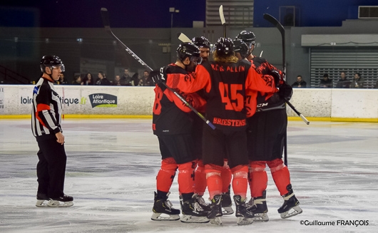 Photo hockey Division 1 - Division 1 : 25me journe : Nantes vs Chambry - Nantes remporte une prcieuse victoire face aux lphants