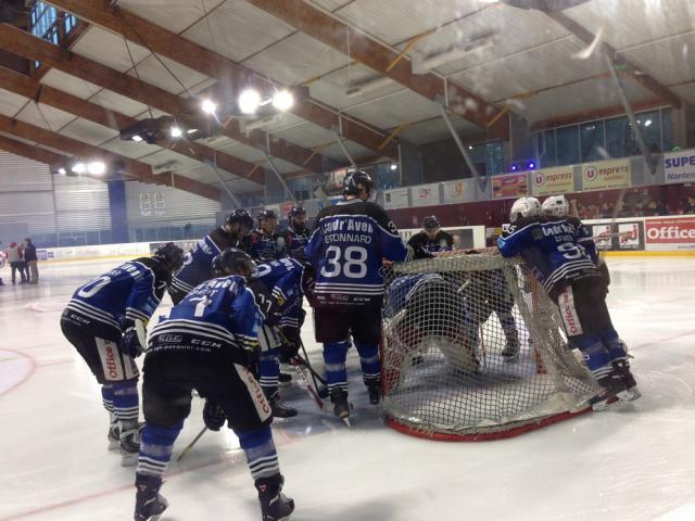 Photo hockey Division 1 - Division 1 : 26me journe : Nantes vs Bordeaux - Bordeaux arrache la victoire au Petit Port