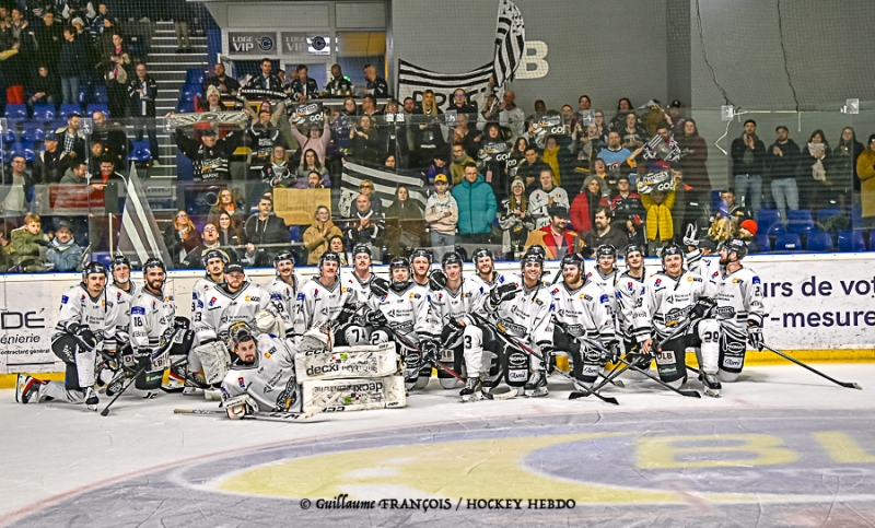 Photo hockey Division 1 - Division 1 : 26me journe : Nantes vs Brest  - Nantes sincline face  Brest et sort par la petite porte