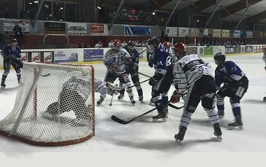 Photo hockey Division 1 - Division 1 : 26me journe : Nantes vs Mont-Blanc - Nantes retrouve le got de la victoire (et envoie Mont-Blanc en D2)